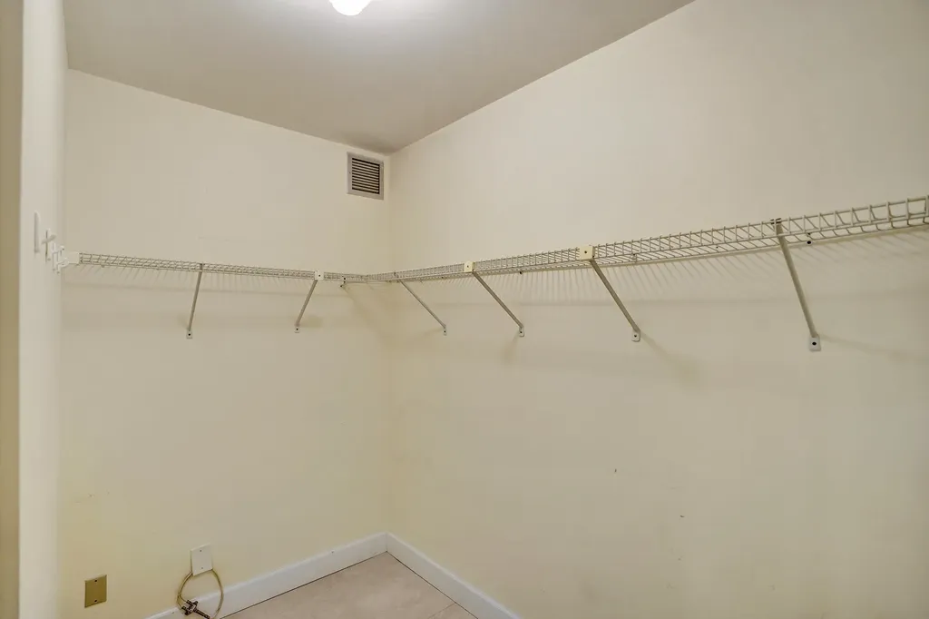 6037 Balboa Circle Boca Raton FL 33433