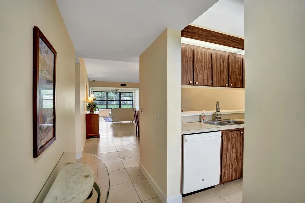 6037 Balboa Circle Boca Raton FL 33433