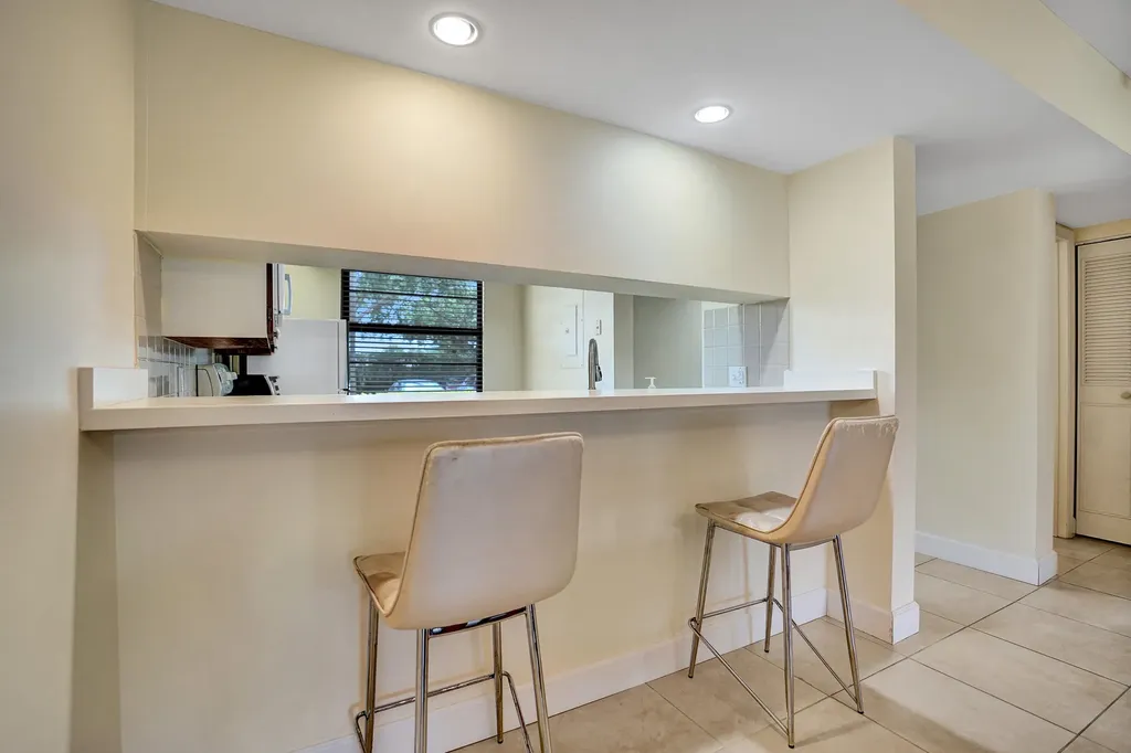 6037 Balboa Circle Boca Raton FL 33433