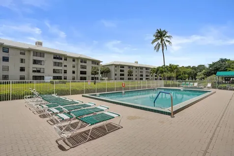 6037 Balboa Circle Boca Raton FL 33433