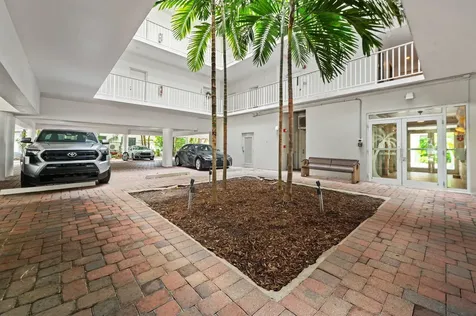 1770 E Las Olas Boulevard Fort Lauderdale FL 33301