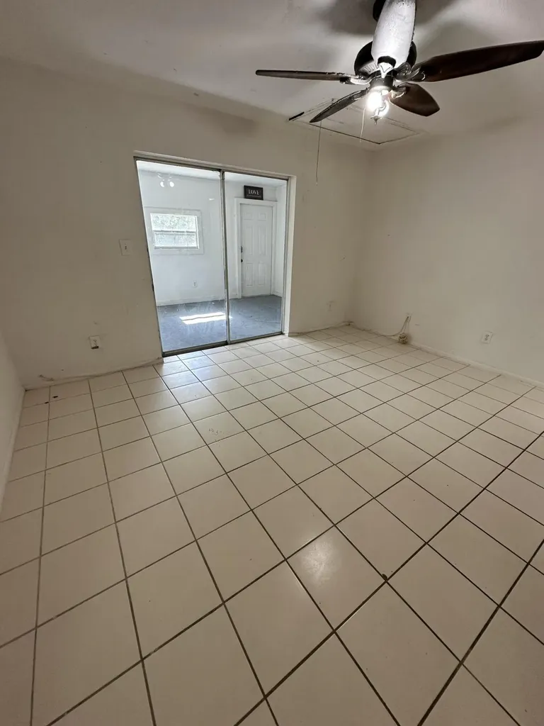 1530 E 12th Street Lehigh Acres FL 33972