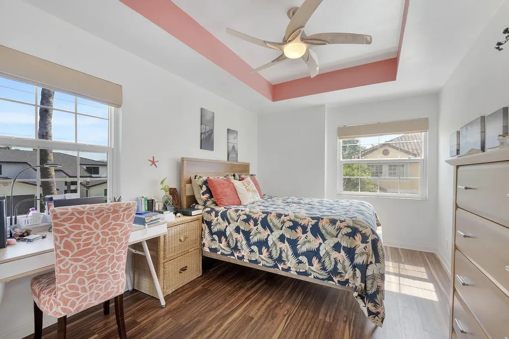 1950 NE 7th Street Deerfield Beach FL 33441