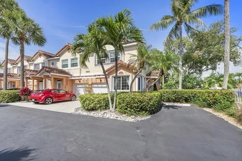 1950 NE 7th Street Deerfield Beach FL 33441