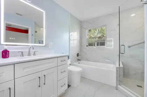 1950 NE 7th Street Deerfield Beach FL 33441
