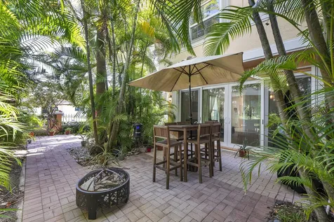 1950 NE 7th Street Deerfield Beach FL 33441