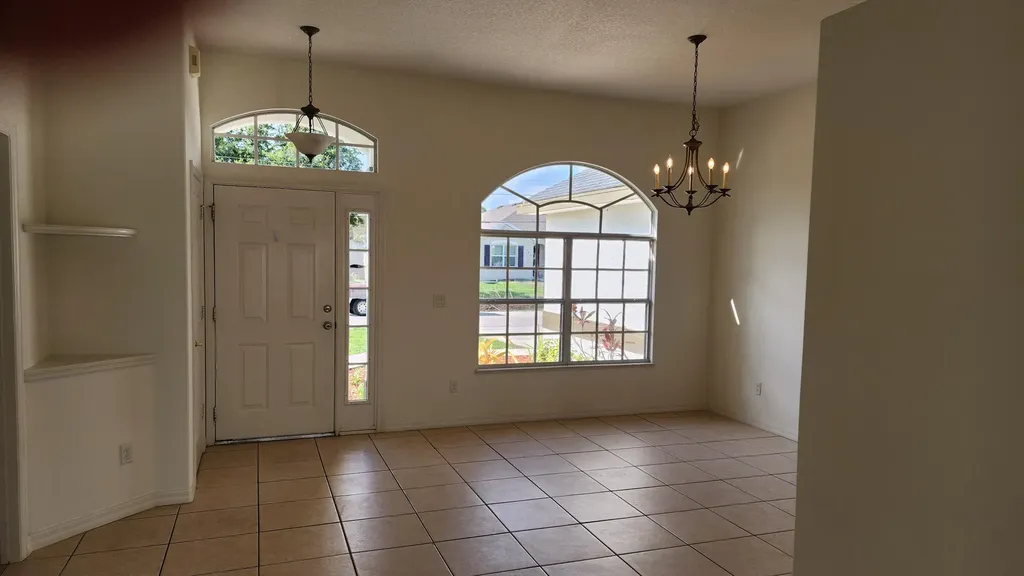 474 SW Namoit Place Port St Lucie FL 34953