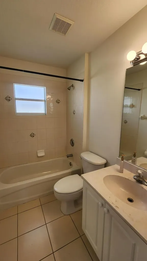 474 SW Namoit Place Port St Lucie FL 34953