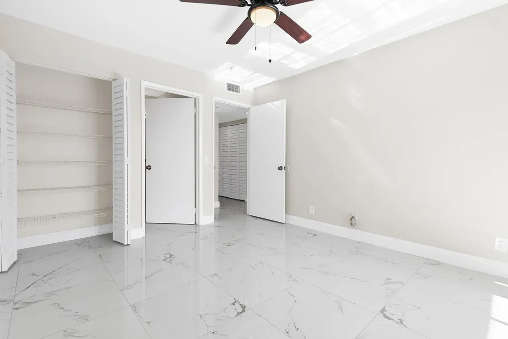 712 Meadows Circle Boynton Beach FL 33436