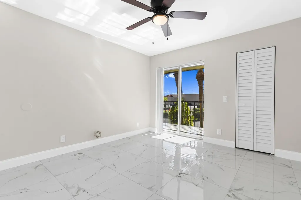 712 Meadows Circle Boynton Beach FL 33436