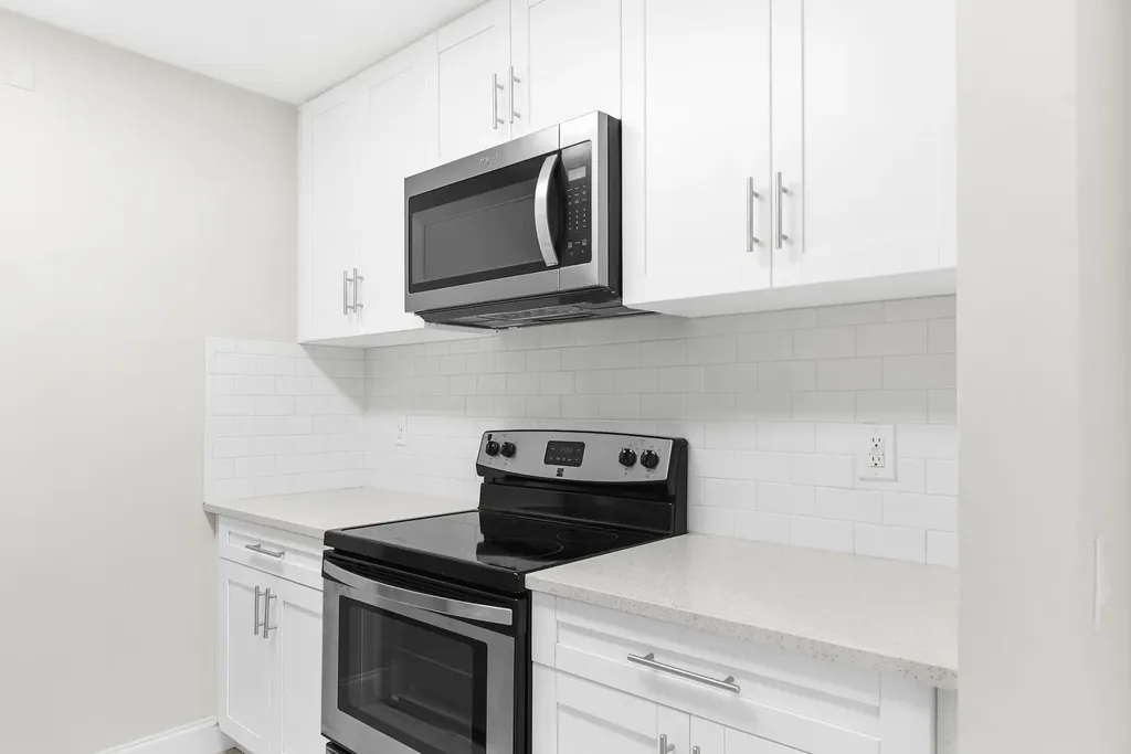 712 Meadows Circle Boynton Beach FL 33436