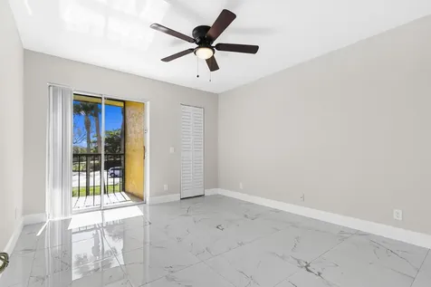 712 Meadows Circle Boynton Beach FL 33436