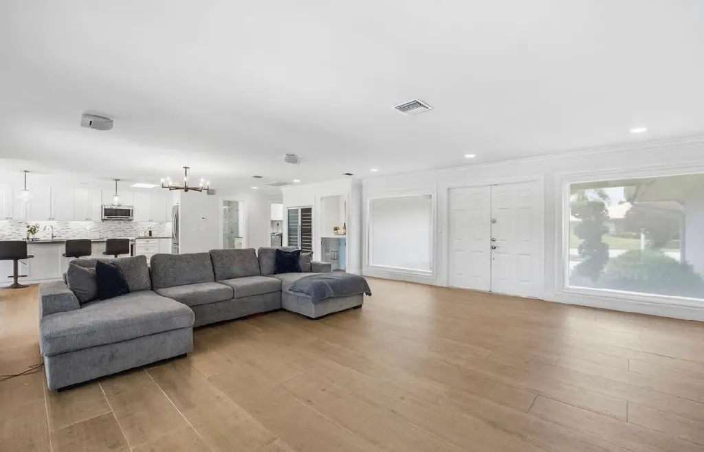 5854 Pinebrook Drive Boca Raton FL 33433