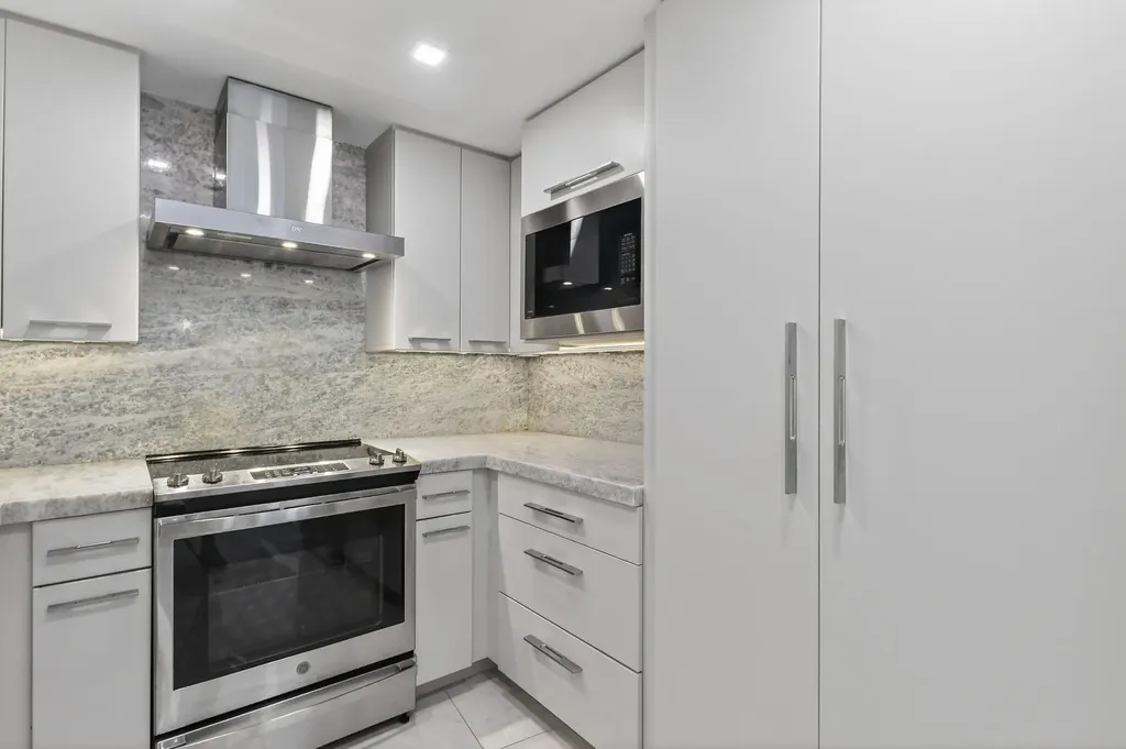 2774 S Ocean Boulevard Palm Beach FL 33480