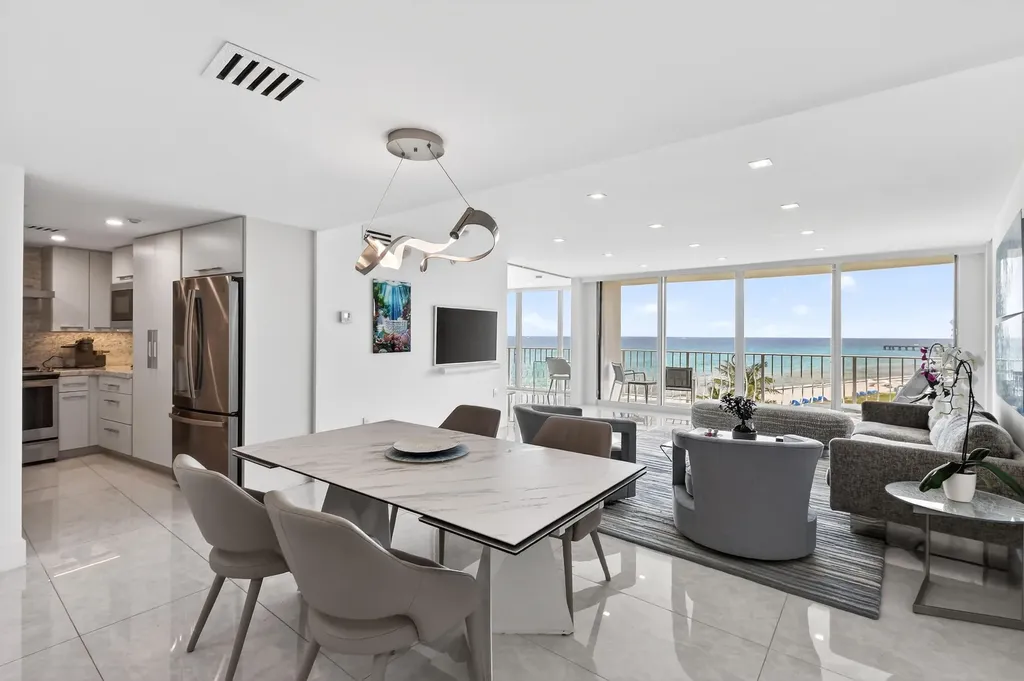 2774 S Ocean Boulevard Palm Beach FL 33480