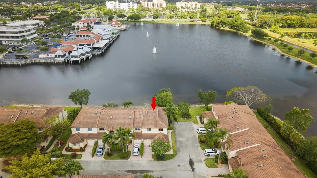 6797 Via Regina Boca Raton FL 33433