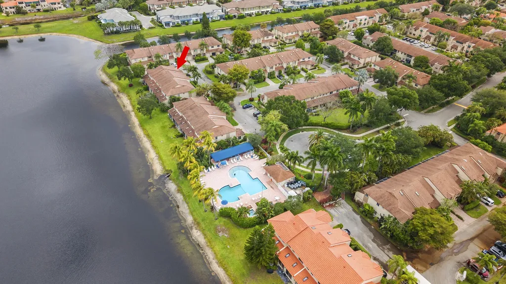 6797 Via Regina Boca Raton FL 33433