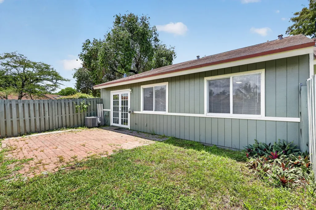 4851 Orleans Court West Palm Beach FL 33415