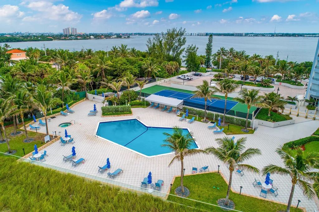 5200 N Ocean Drive Singer Island FL 33404