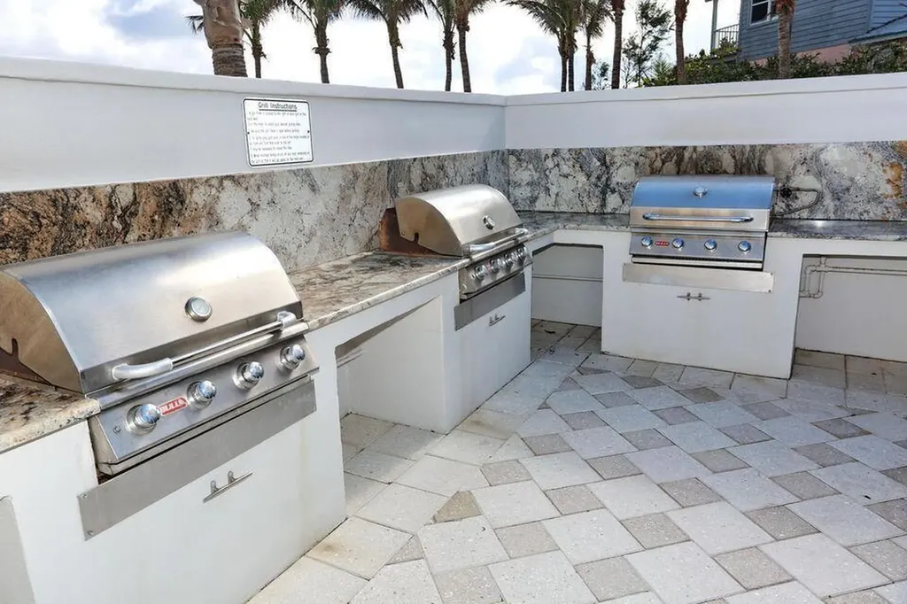 5200 N Ocean Drive Singer Island FL 33404