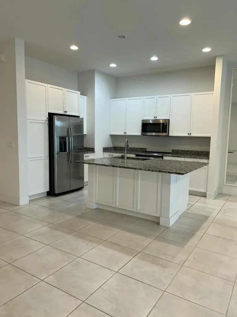 4928 Pointe Midtown Way Palm Beach Gardens FL 33418