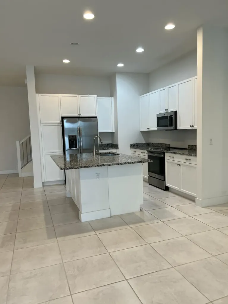 4928 Pointe Midtown Way Palm Beach Gardens FL 33418