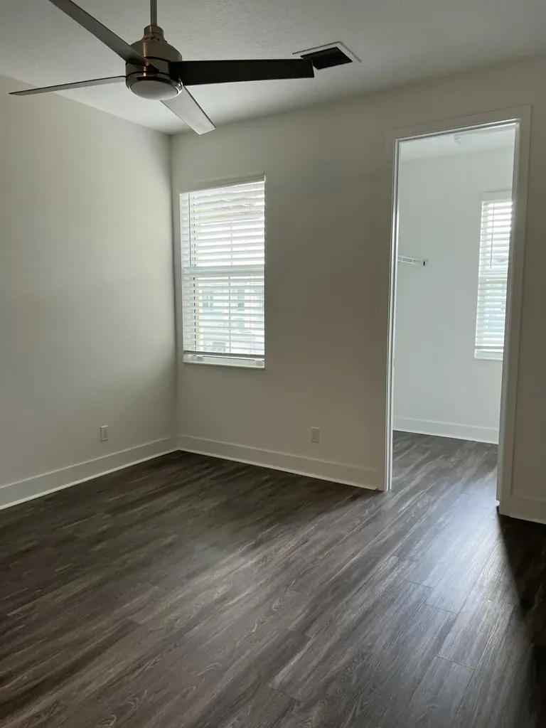 4928 Pointe Midtown Way Palm Beach Gardens FL 33418