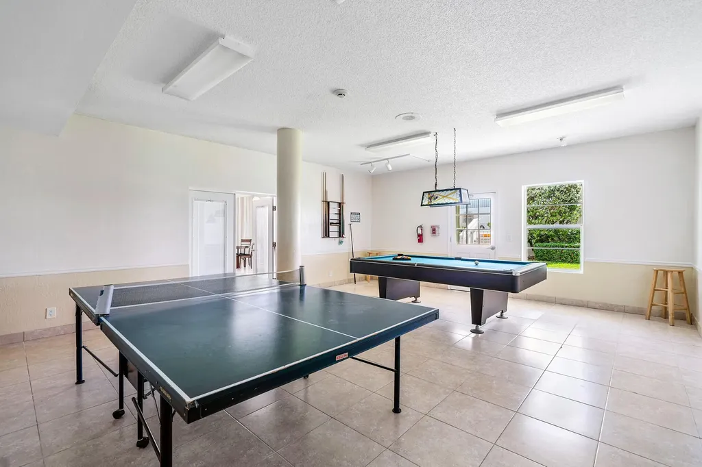 3570 S Ocean Boulevard S South Palm Beach FL 33480