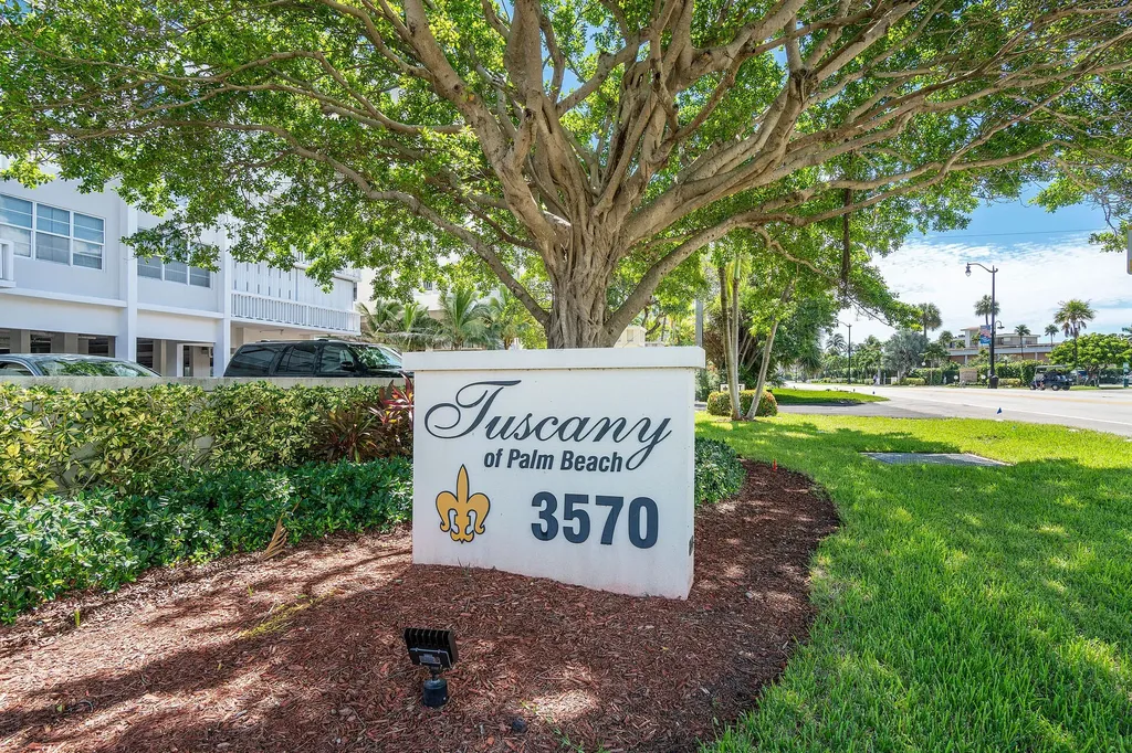 3570 S Ocean Boulevard S South Palm Beach FL 33480