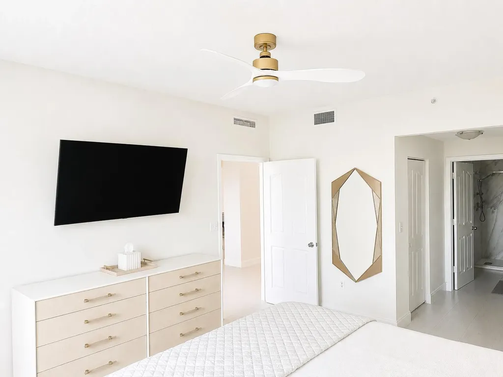 255 NE 3rd Avenue Delray Beach FL 33444