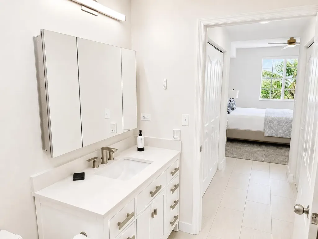 255 NE 3rd Avenue Delray Beach FL 33444
