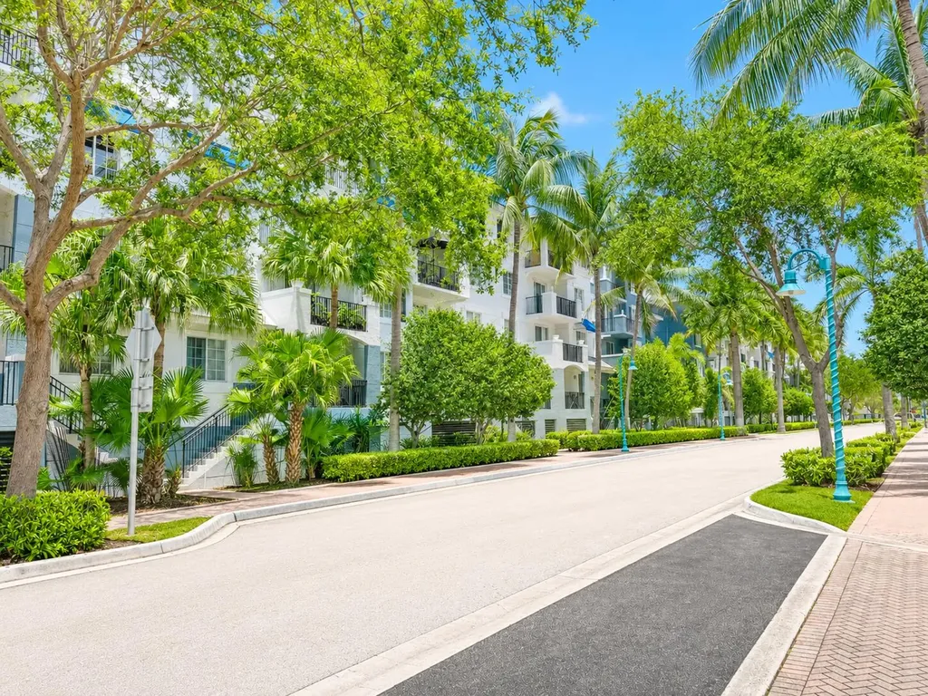 255 NE 3rd Avenue Delray Beach FL 33444