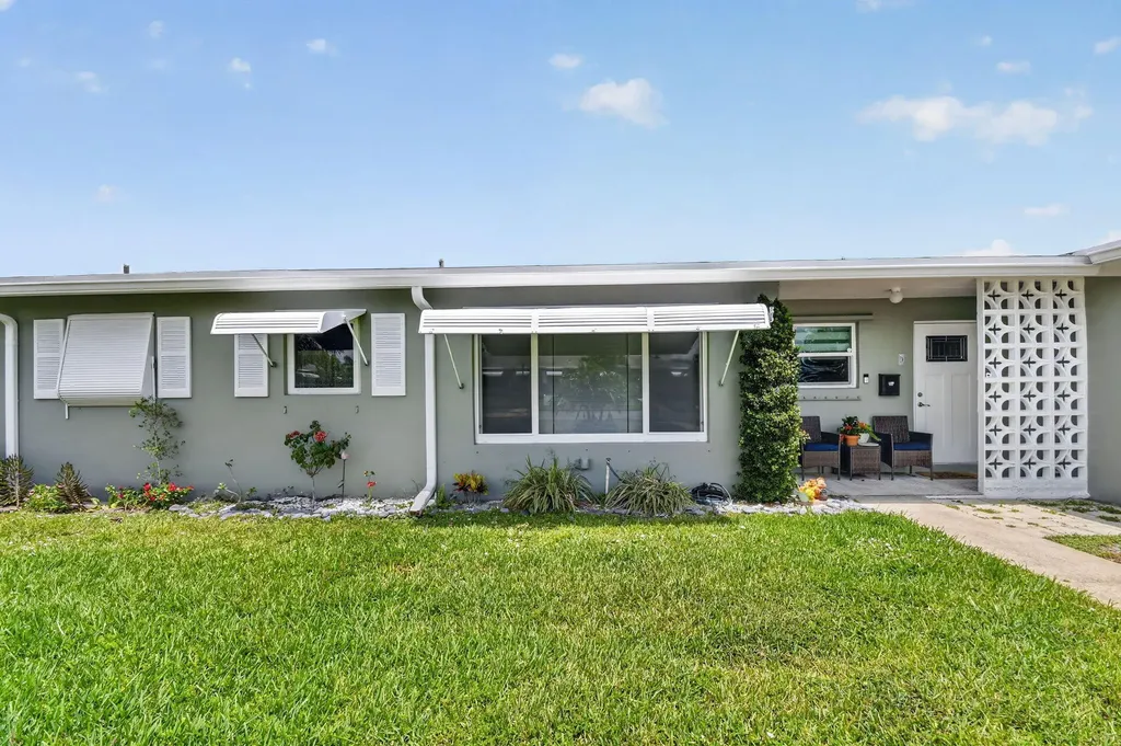 155 South Boulevard Boynton Beach FL 33435