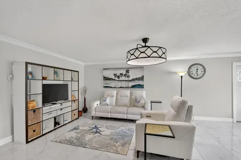 155 South Boulevard Boynton Beach FL 33435