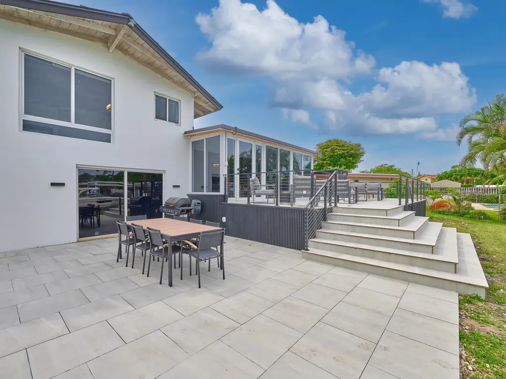 2426 Key Largo Lane Fort Lauderdale FL 33312