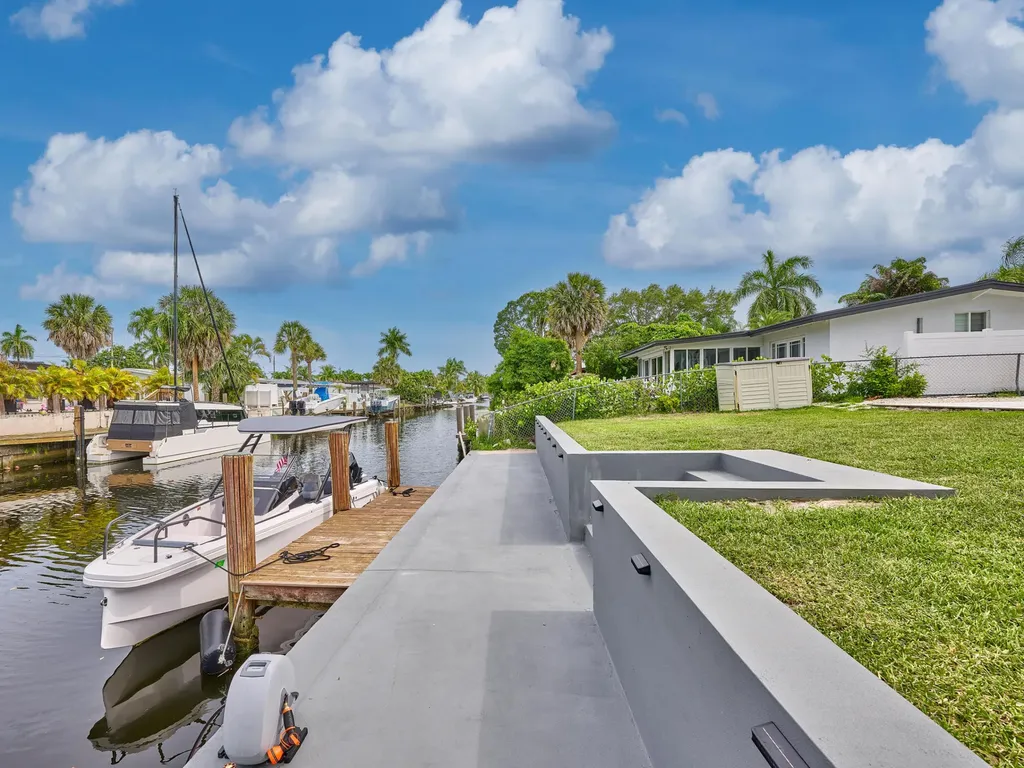 2426 Key Largo Lane Fort Lauderdale FL 33312