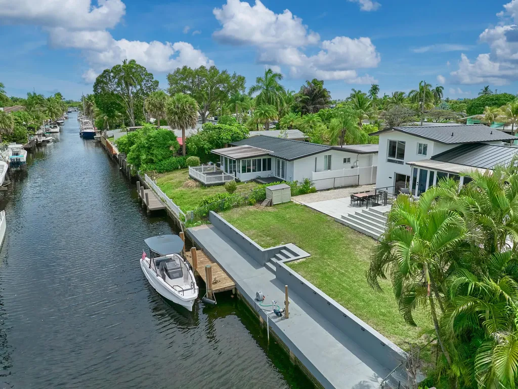 2426 Key Largo Lane Fort Lauderdale FL 33312