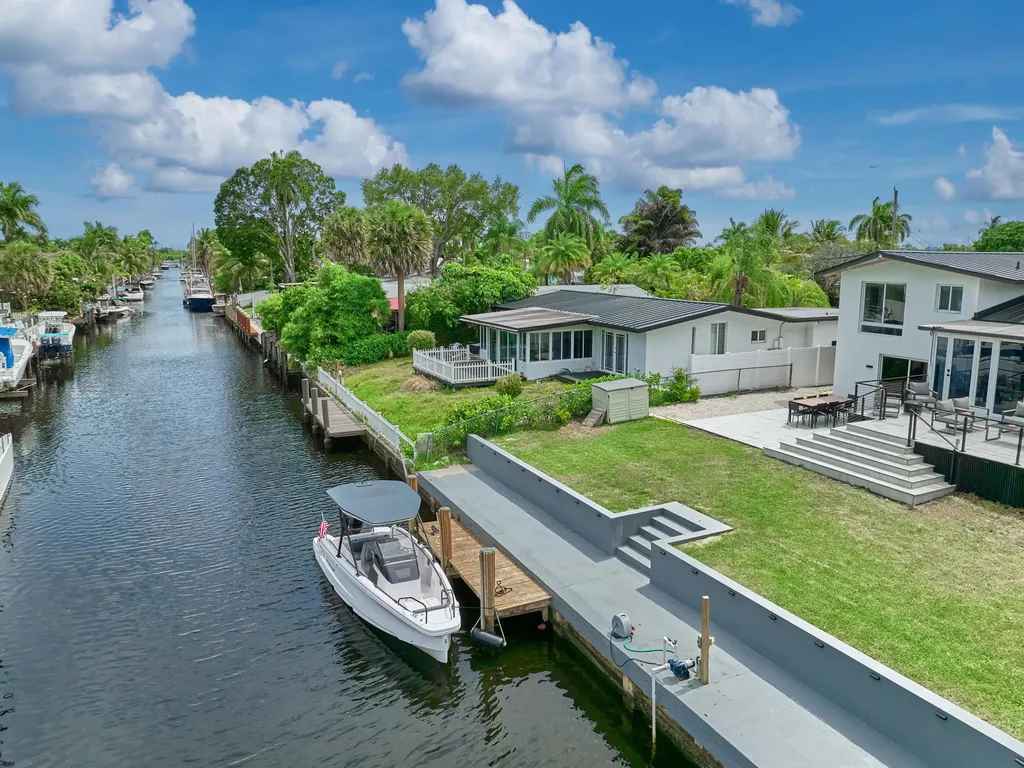 2426 Key Largo Lane Fort Lauderdale FL 33312