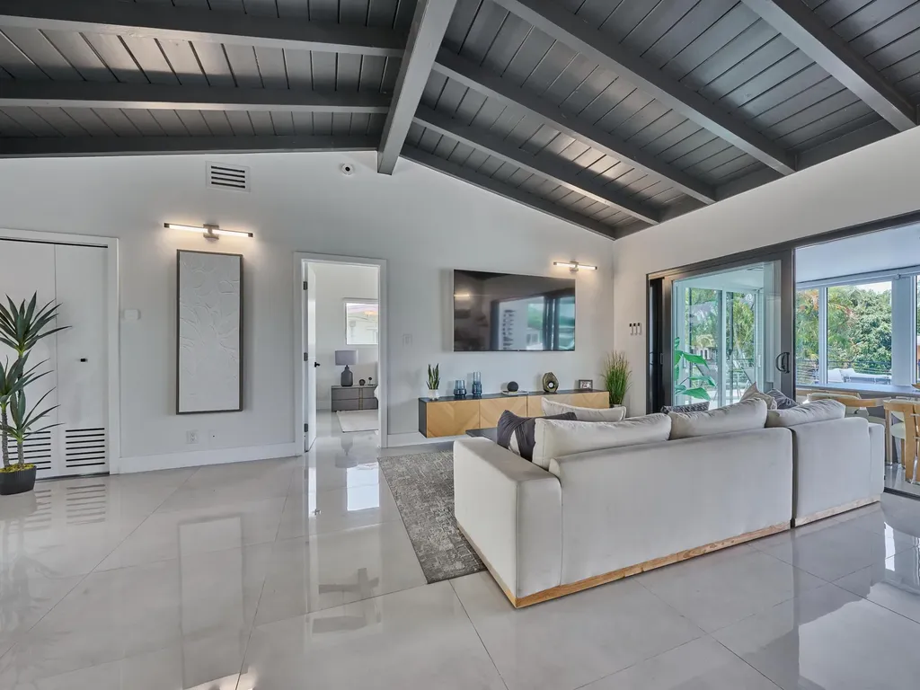 2426 Key Largo Lane Fort Lauderdale FL 33312