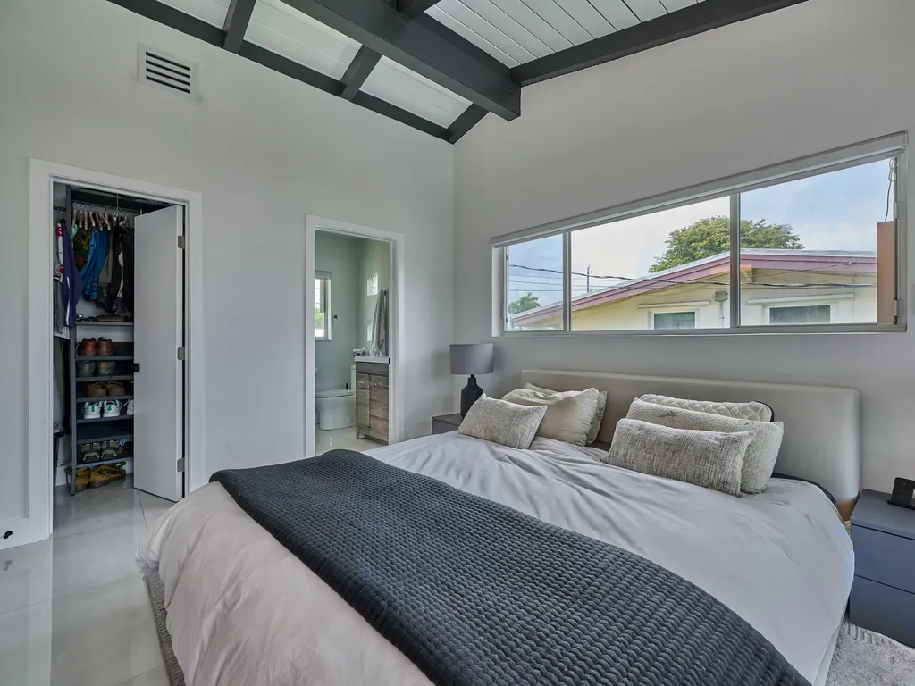 2426 Key Largo Lane Fort Lauderdale FL 33312