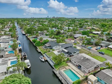 2426 Key Largo Lane Fort Lauderdale FL 33312