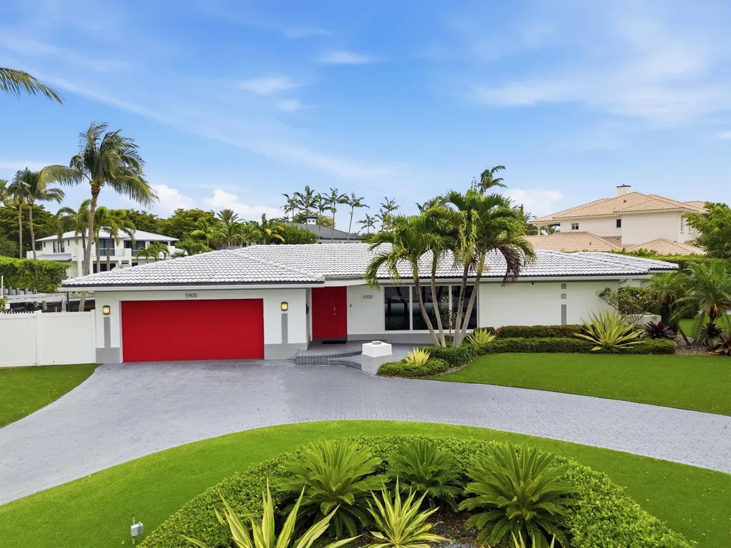 5900 Bayview Drive Fort Lauderdale FL 33308