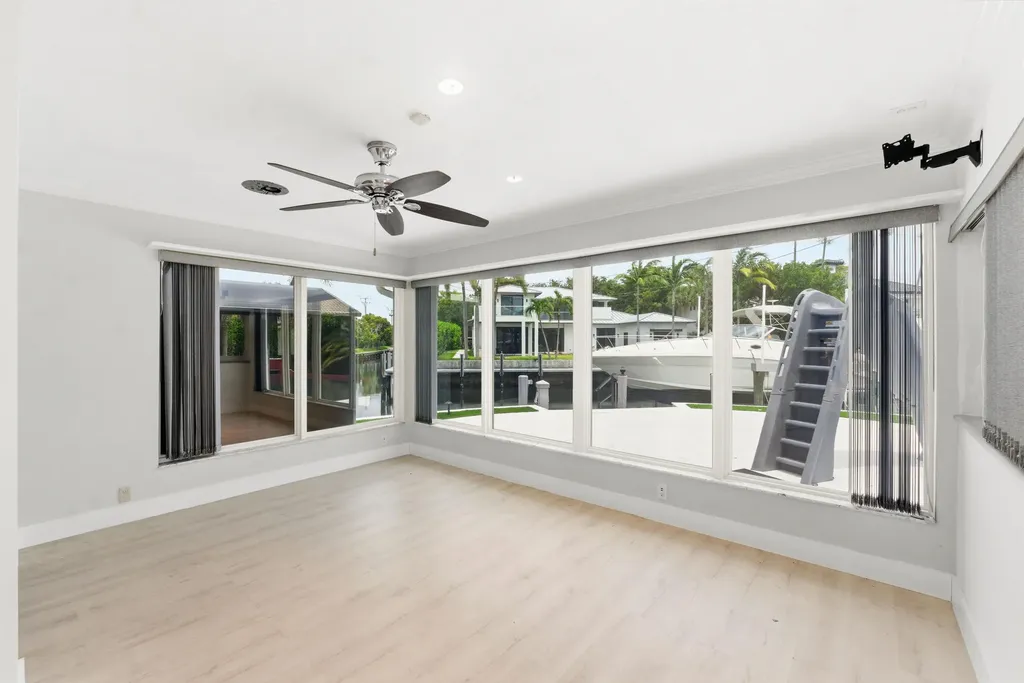5900 Bayview Drive Fort Lauderdale FL 33308