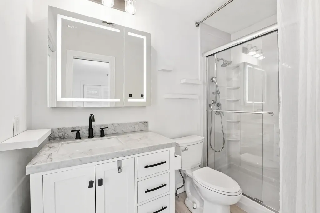 5900 Bayview Drive Fort Lauderdale FL 33308