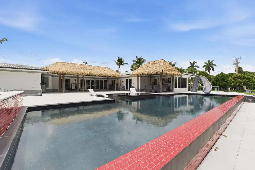 5900 Bayview Drive Fort Lauderdale FL 33308