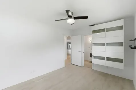 5900 Bayview Drive Fort Lauderdale FL 33308
