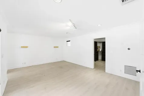 5900 Bayview Drive Fort Lauderdale FL 33308