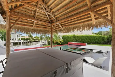 5900 Bayview Drive Fort Lauderdale FL 33308