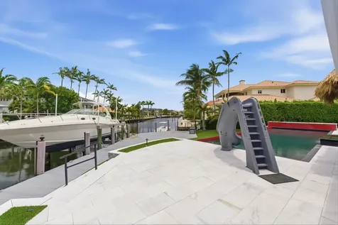 5900 Bayview Drive Fort Lauderdale FL 33308