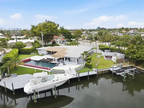 5900 Bayview Drive Fort Lauderdale FL 33308